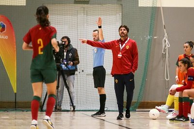 Pepe e Zaidu treinam com o plantel e são opções para o jogo com os Culés 