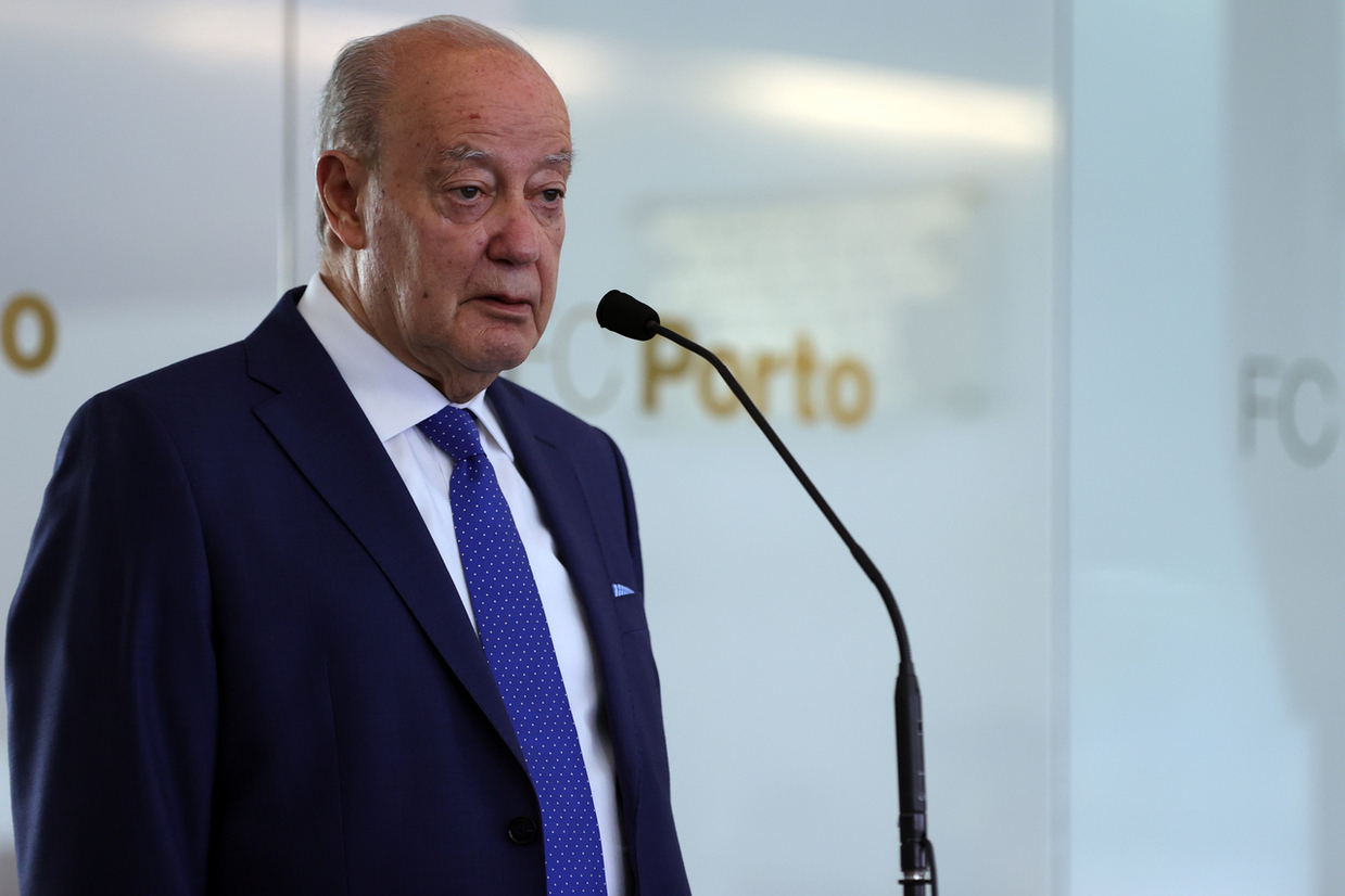 Pinto da Costa reage a «ataques» e à auditoria forense em longo comunicado