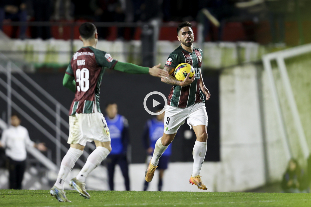 «Kikas e Rodrigo Pinho no banco? Para mim, são todos titulares»