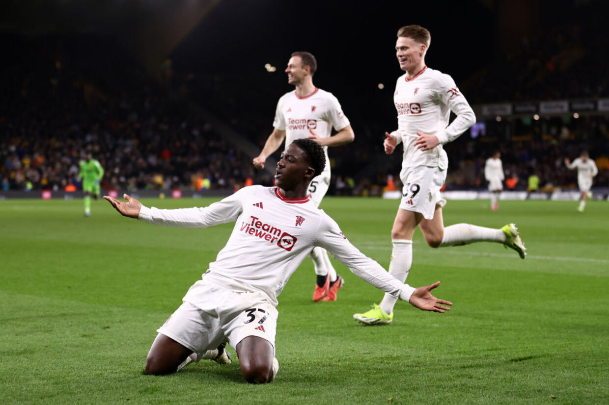 Kobbie Mainoo eleito melhor jogador da FA Cup