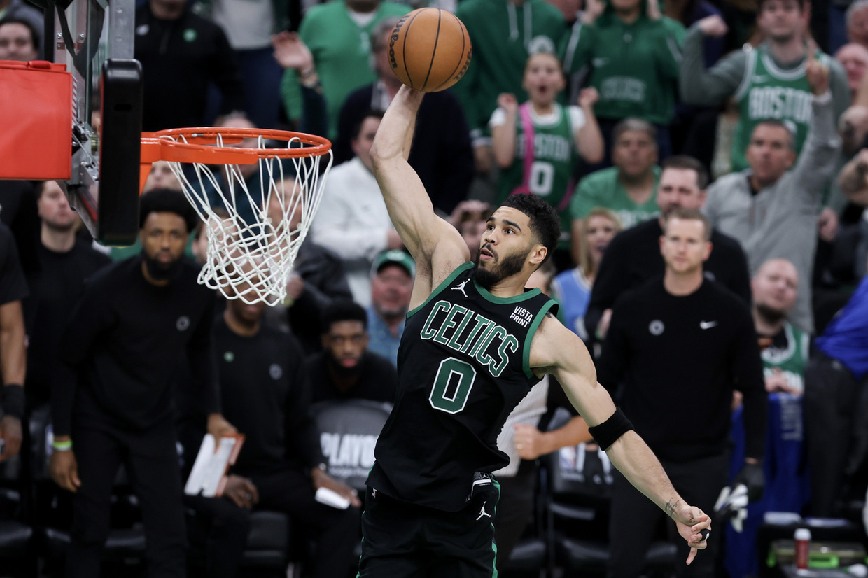 Sem Neemias, Celtics passam às finais de conferência