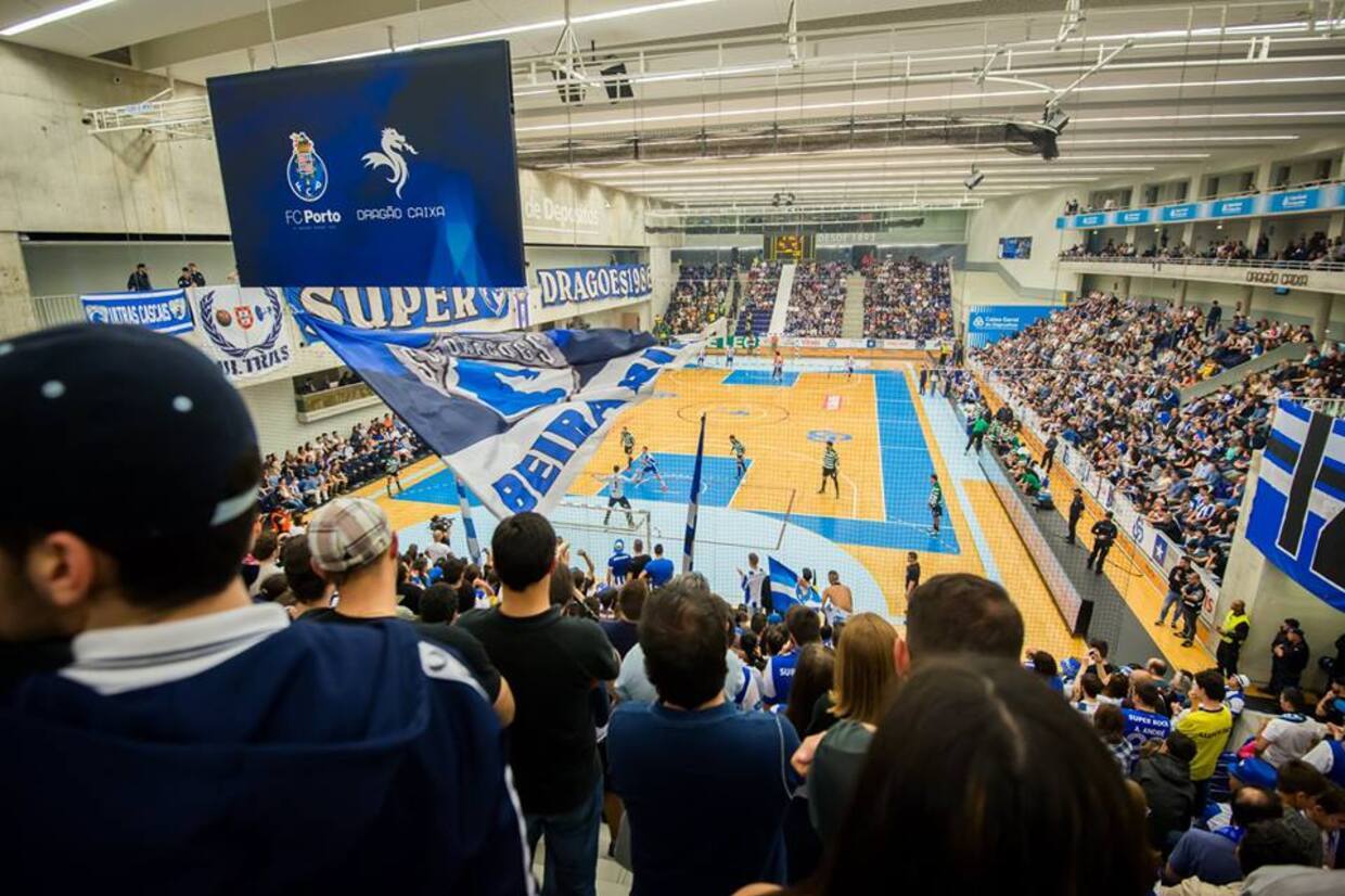 Inquérito aos incidentes da AG do FC Porto resulta em três processos disciplinares