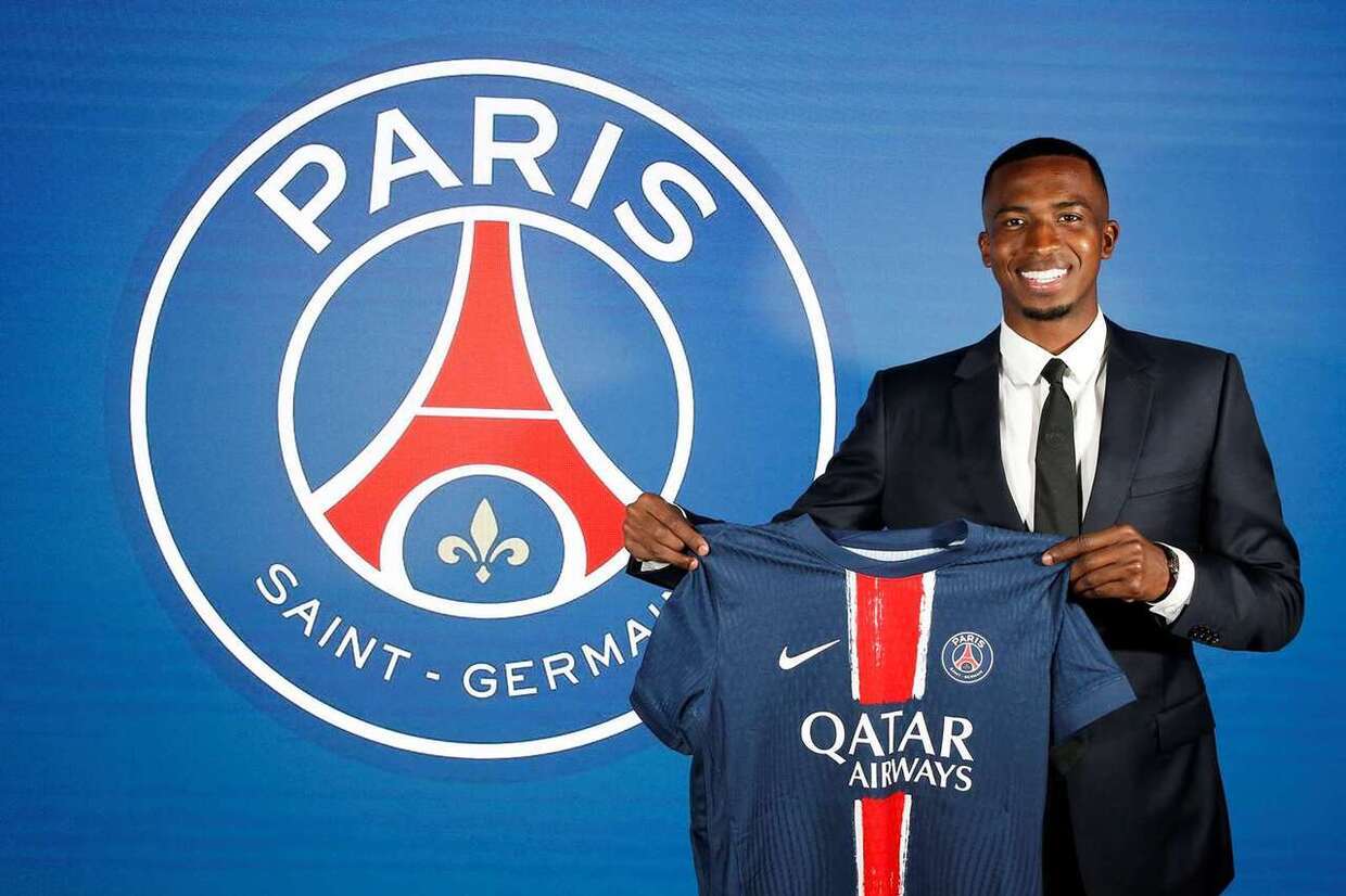 Depois de João Neves, PSG contrata jovem central equatoriano