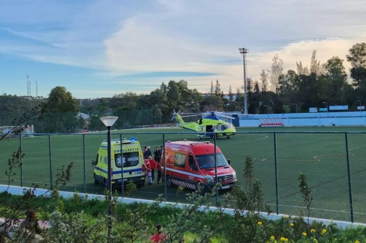 Jogador do Albernoense faleceu após cair inanimado em campo