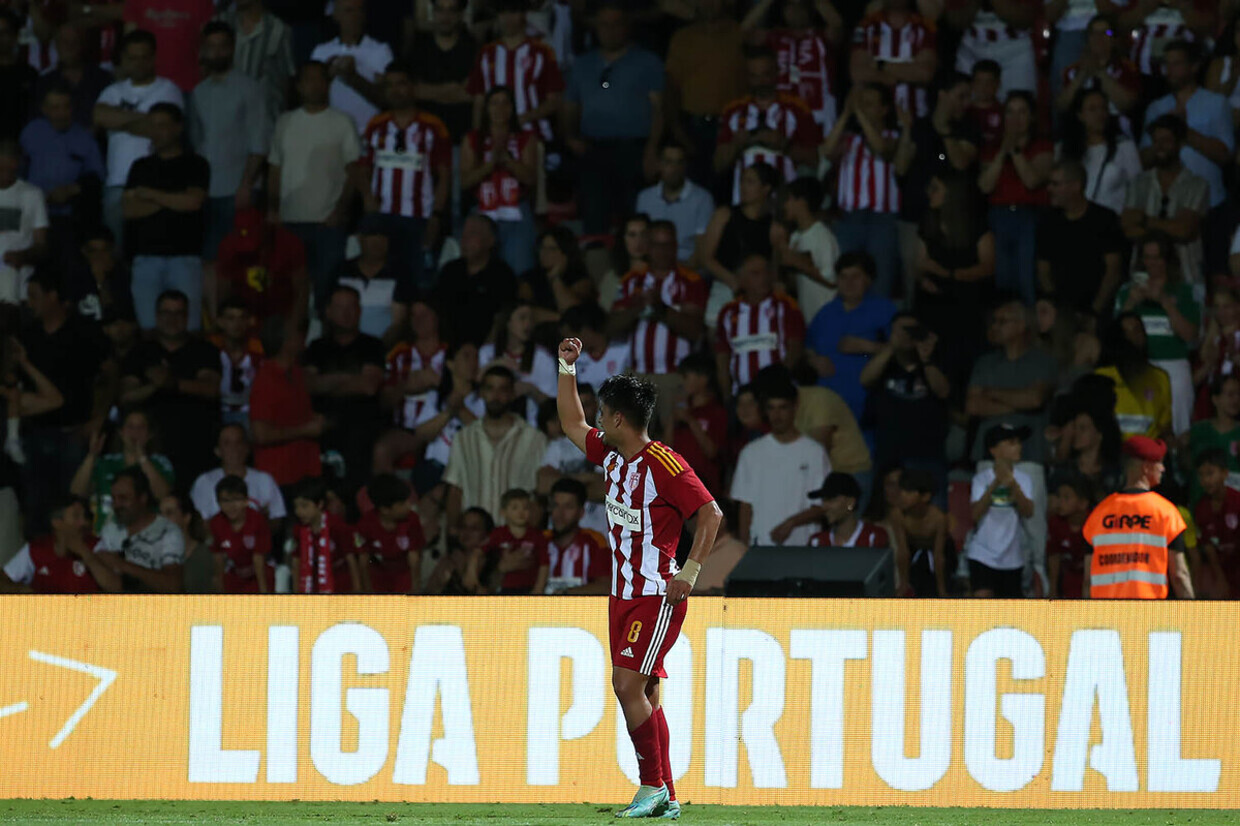 Benny vai jogar no Moreirense