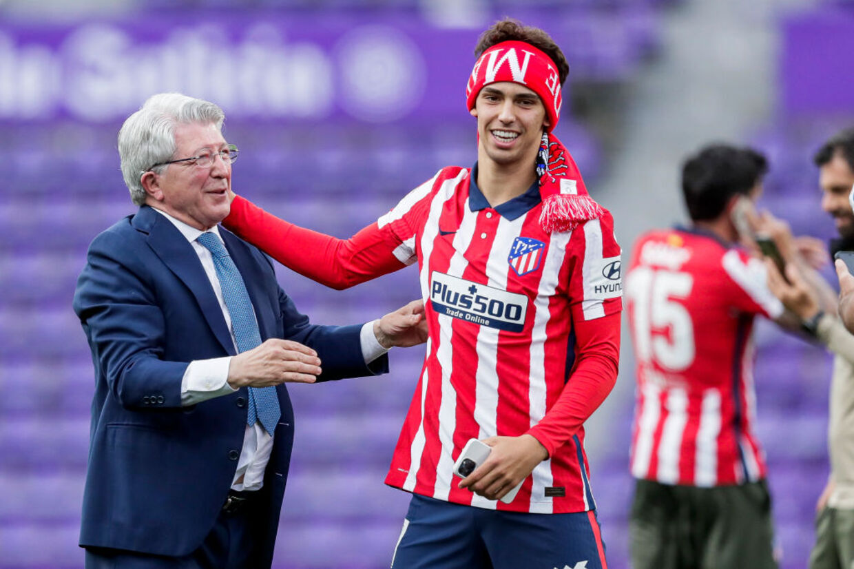 Enrique Cerezo: «É normal que o João Félix queira ficar no Barcelona»