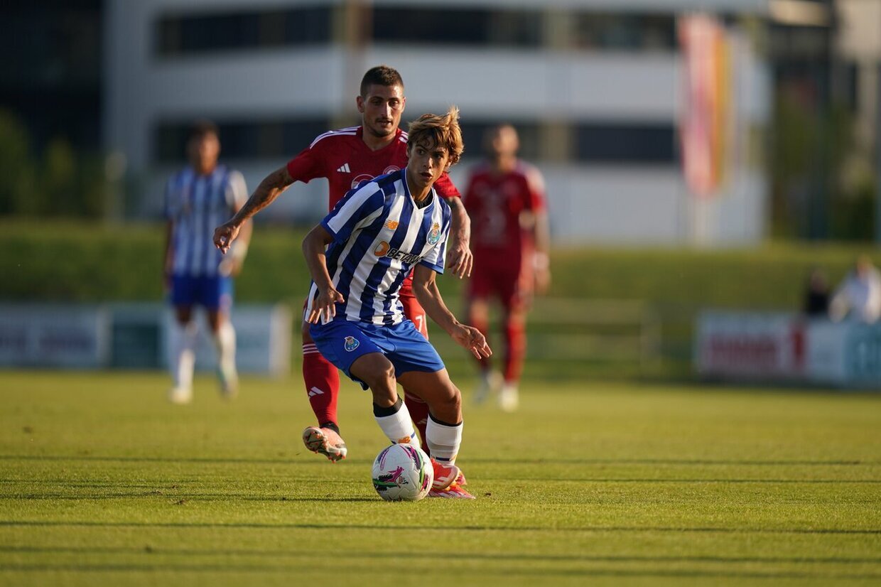 Uma agradável primeira amostra: FC Porto goleia o Al-Arabi